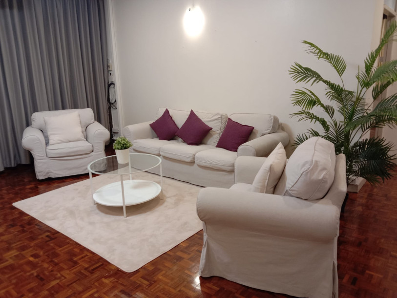 Swasdi Mansion | Spacious Pet Friendly  3 bedrooms and 2 bathrooms in Soi Sukhumvit 31-4