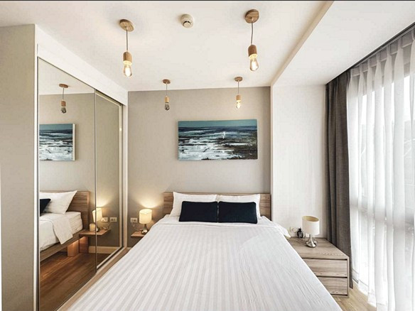 Diamond Condo Bang Tao // 33 Sqm Studio for sale, 10 mins walk to Bang Tao and Laguna Beaches-4