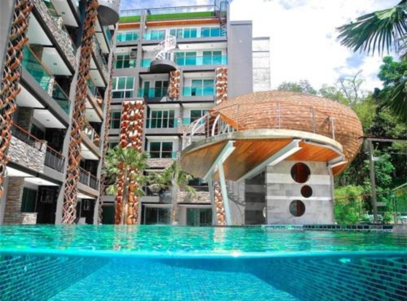 A Stylish Holiday Apartment with Spectacular Sea Views in Patong-1