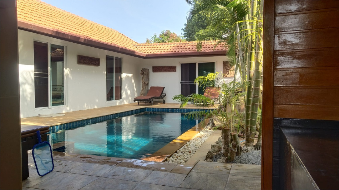 Bright and Cheerful Three Bedroom House with Private Pool in Rawai-1