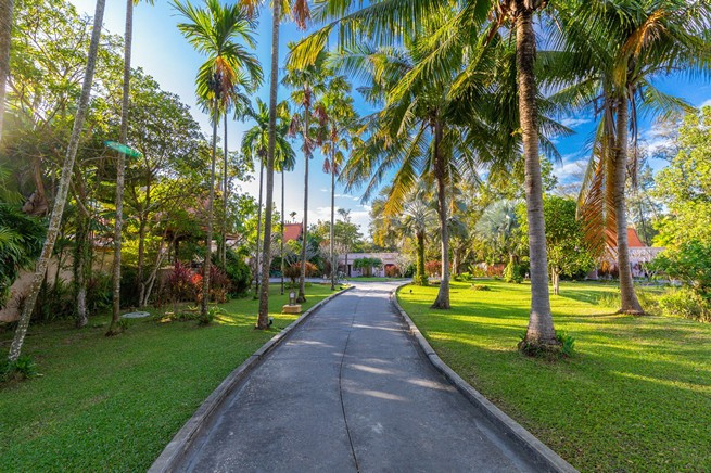 Exquisite Pool Villa 2 Bed 2 Bath in Laguna-27