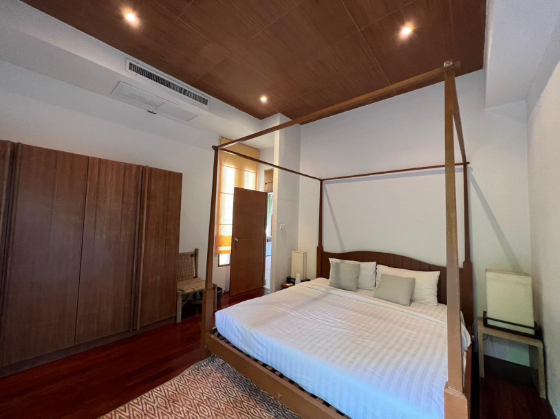 Contemporary 3 Bedroom Pool Villa in Chalong-13