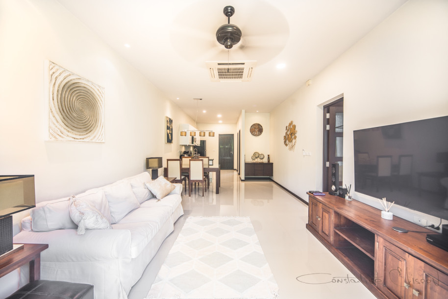 Saiyuan Estate // 2 bed 2 bath semi-detached corner villa 10 mins drive to Nai Harn beach-6