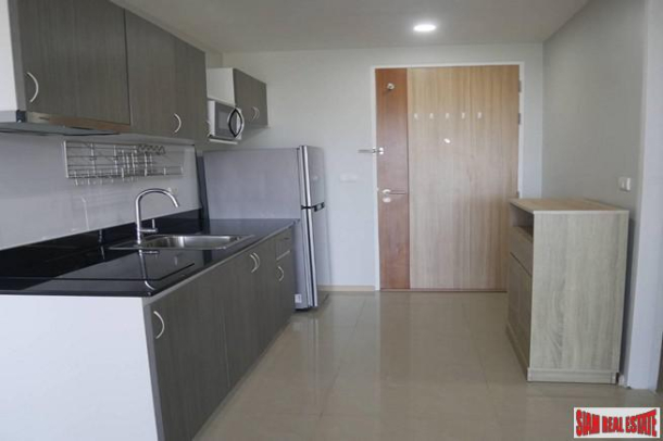 Ozone Kata // 1 Bedroom Modern Apartment Just in 10 mins walk to Kata Beach-12