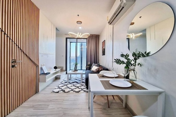 Ideo Mobi Sukhumvit 81 | Renovated Top Floor Duplex with Balcony at Sukhumvit 81, BTS On Nut-4