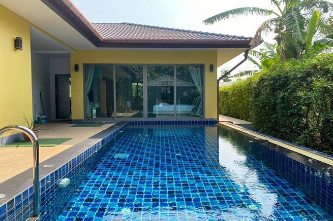 Sa Bai 3-Bedroom Pool Villa in CherngTalay-1